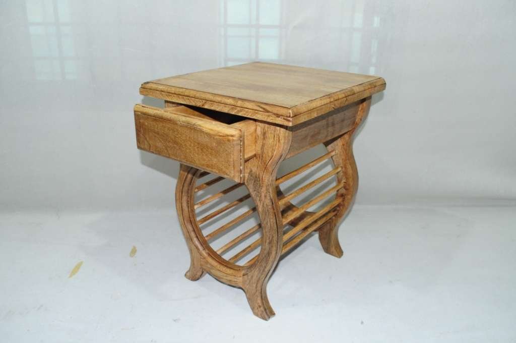 SIDE TABLE WITH DRAWER