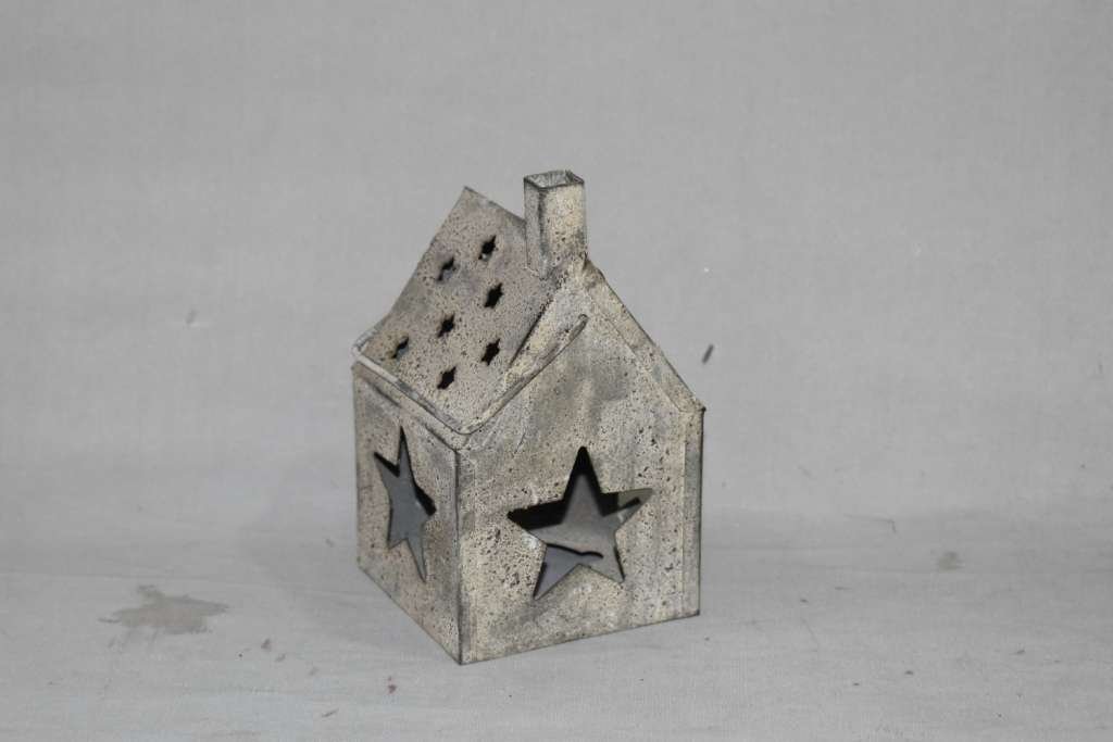 LH-72908 Star Cutting House