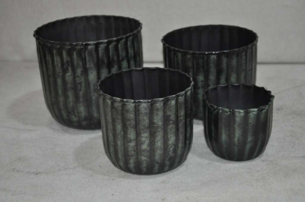 PL-72702 Planter S/4